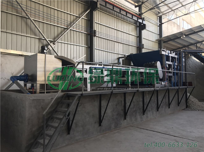 廣東佛山鋁業(yè)鋁材廠帶式壓濾機(jī)處理現(xiàn)場 4